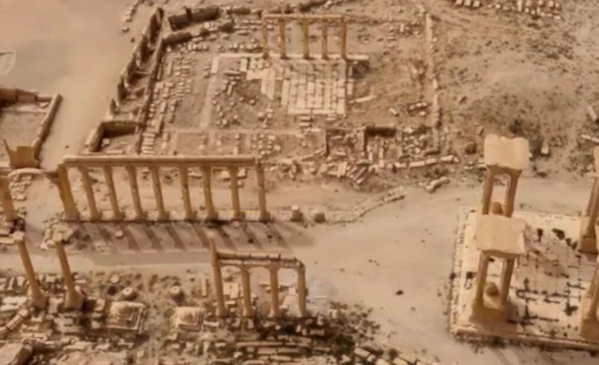 June 6, 2016. The historical and architectural complex of Ancient Palmyra in the Syrian province of Homs. - Sputnik भारत, 1920, 07.05.2025