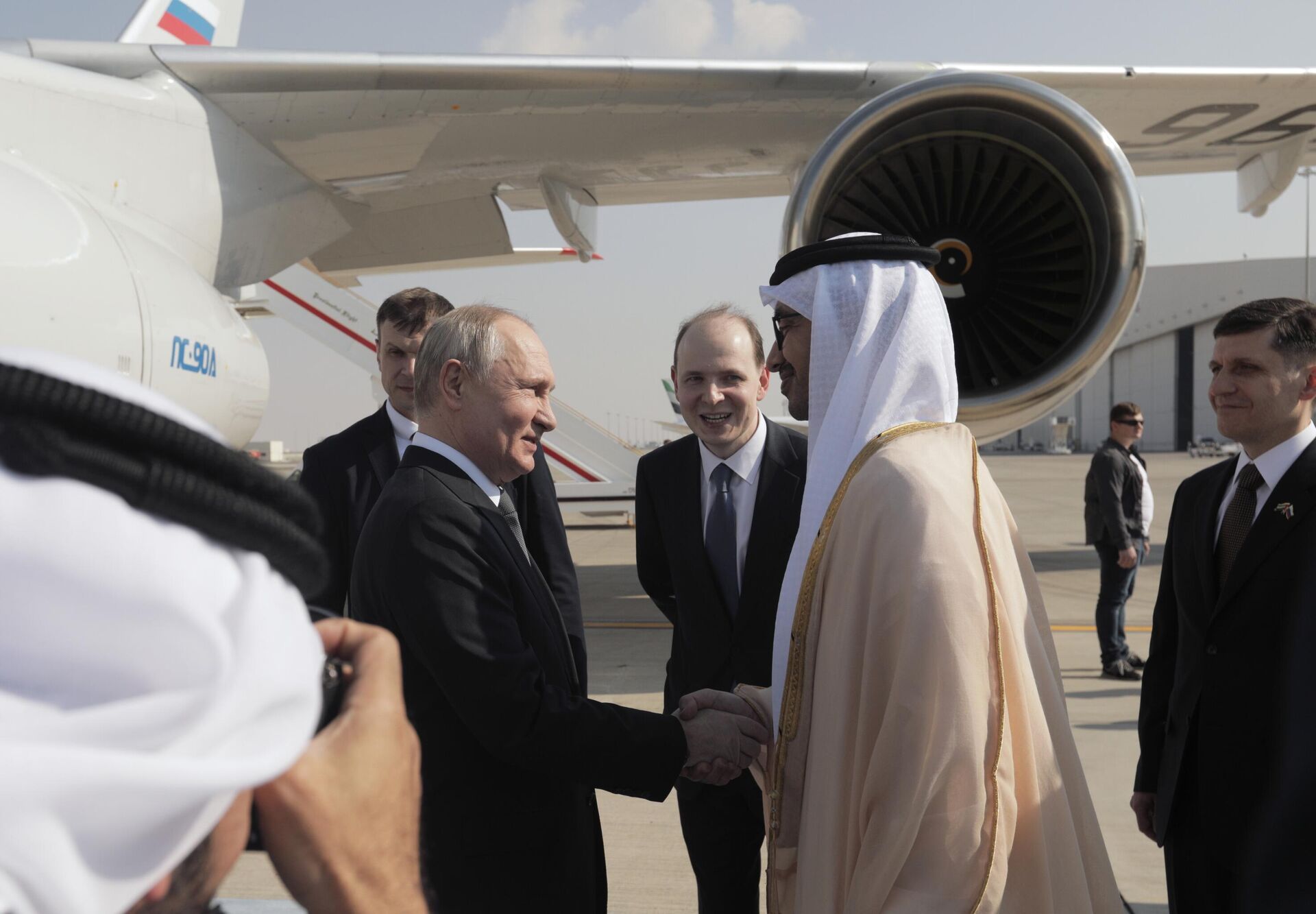Russian President Vladimir Putin's visit to the United Arab Emirates on December 6, 2023.  - Sputnik भारत, 1920, 07.05.2025