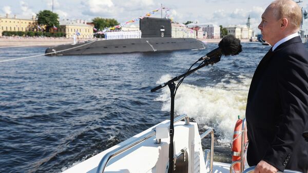 July 28, 2024. President of the Russian Federation, Supreme Commander-in-Chief Vladimir Putin at the Main Naval Parade on the occasion of the Day of the Russian Navy. - Sputnik India