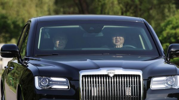 Russian President Vladimir Putin and Norh Korean leader Kim Jong-un are seen in the Aurus car in Pyongyang on June 19, 2024.  - Sputnik India