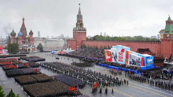 Russian servicemen take part in a military parade on Victory Day in Red Square in Moscow, Russia. - Sputnik India