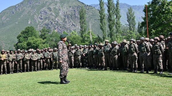 🇮🇳INDIAN ARMY CHIEF LAUDS TROOPS FOR OP SINDOOR - Sputnik India