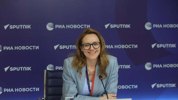 A video-masterclass between Moscow and New Delhi, part of the SputnikPro project, on the topic: Fake News in Media – Recognize and Debunk. - Sputnik India