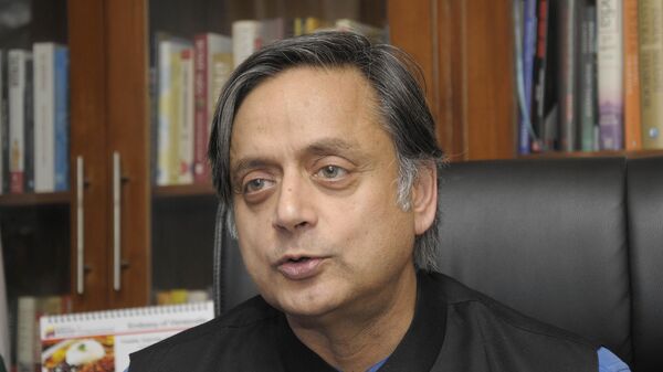 Shashi Tharoor is a politician of the Congress party, a writer, and a former career international diplomat who is currently serving as a Member of Parliament (MP) in the Lok Sabha from Thiruvananthapuram, Kerala. - Sputnik भारत