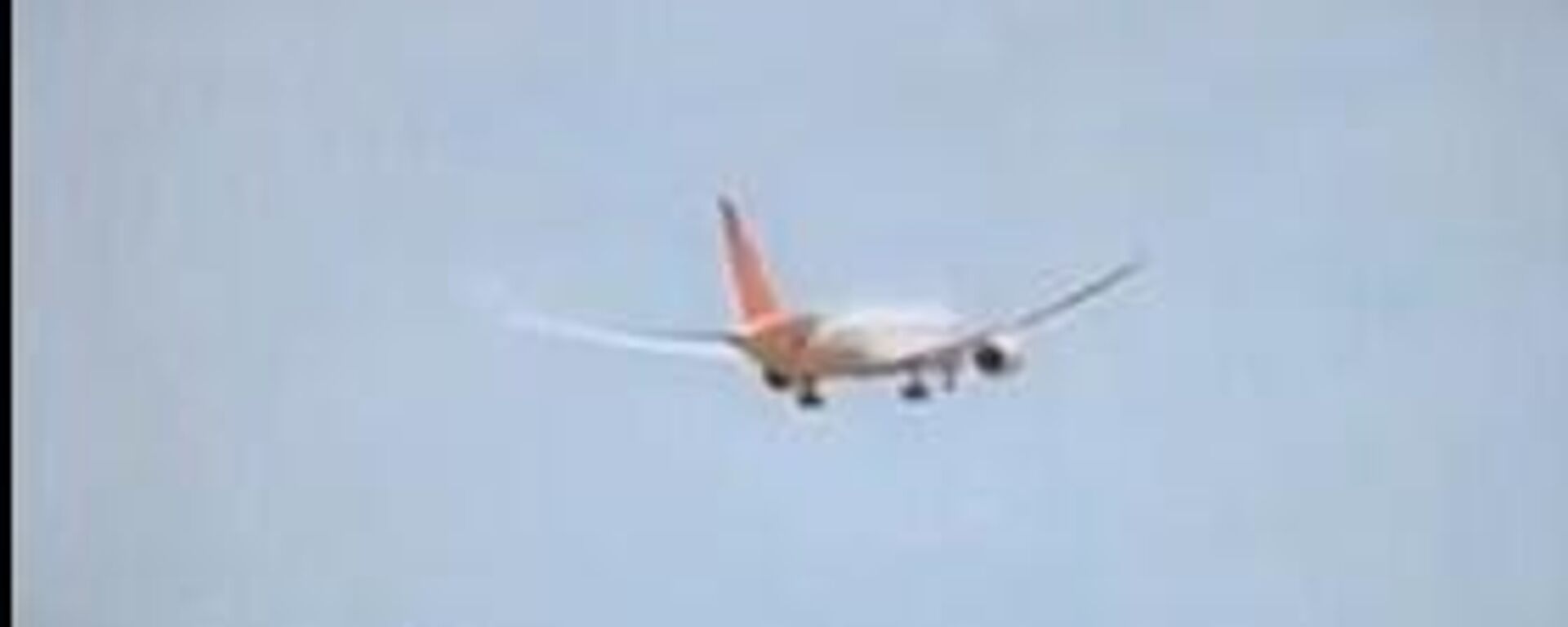 Passenger Pane Crashes Near Ahmedabad Airport in India - Sputnik India, 1920, 12.06.2025