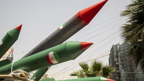 Demonstrators gather at Felestin Square with dummy missles to protest in Palestine Square against Israel's attacks on Gaza, on April 9, 2025 in Tehran, Iran. The protesters denounced Israel's resumption of military operations in the Gaza Strip after ending a ceasefire with Hamas. - Sputnik भारत