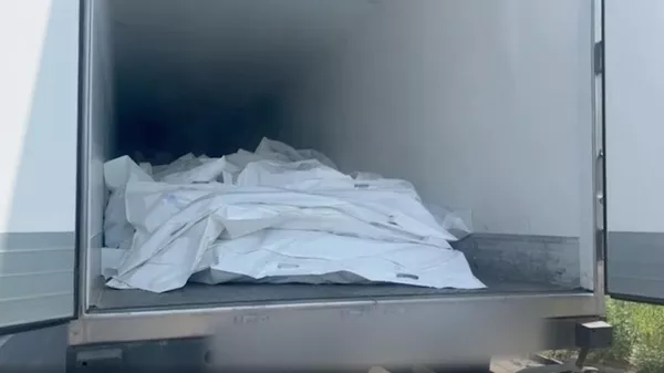 A screen grab capture from a video shows the trucks carrying bodies for an agreed-upon prisoner exchange and repatriation of soldiers' bodies while the Ukrainian side fails to arrive for the exchange, which was unexpectedly postponed indefinitely, in Bryansk, Russia, on June 08, 2025.  - Sputnik भारत