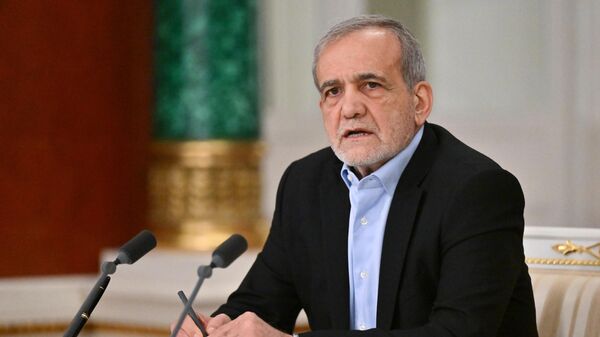 Iranian President Masoud Pezeshkian - Sputnik भारत