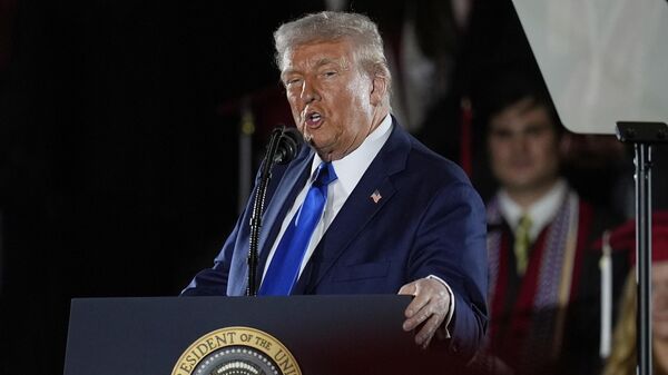 President Donald Trump gives a commencement address at the University of Alabama, Thursday, May 1, 2025, in Tuscaloosa, Ala - Sputnik India