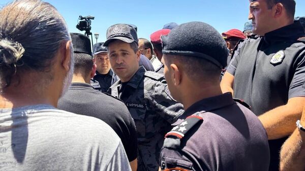 Clash Erupts Between Security Forces and Clergy in Armenia - Sputnik भारत