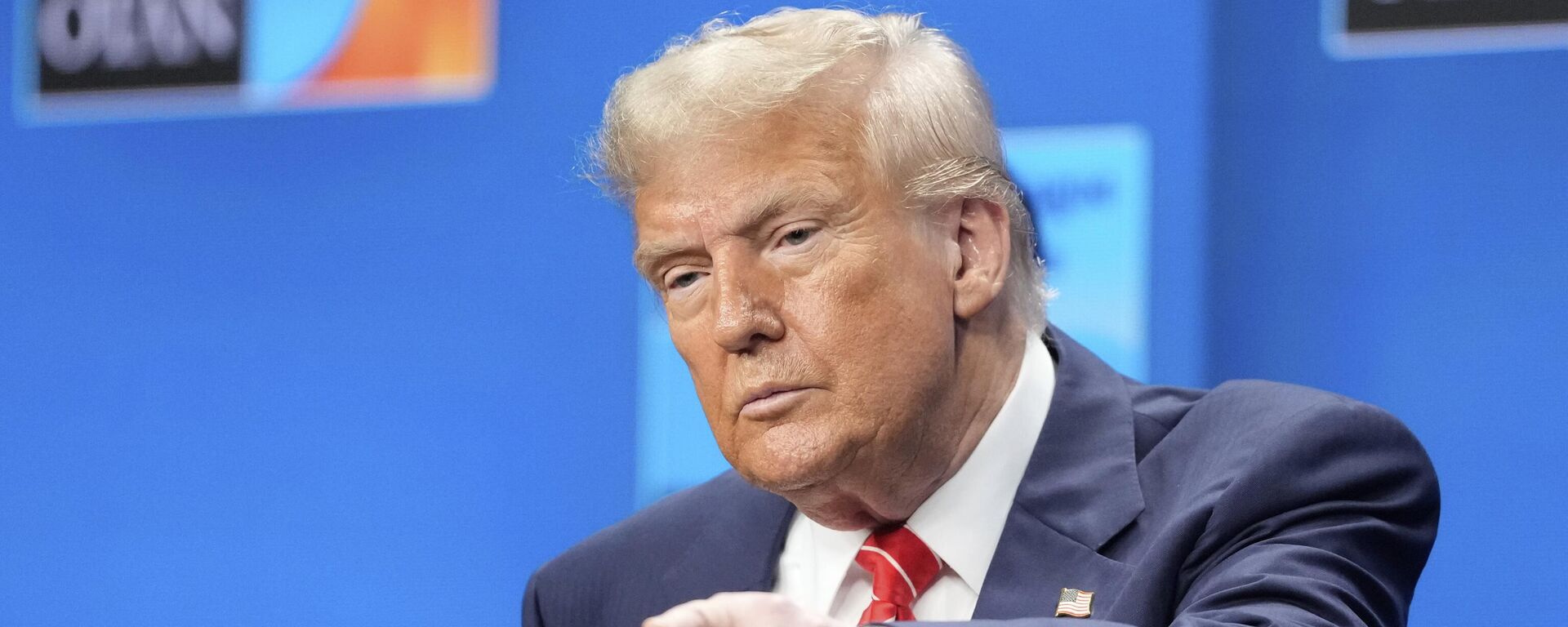 Президент Дональд Трамп на пресс-конференции после пленарного заседания саммита НАТО в Гааге, Нидерланды - Sputnik India, 1920, 21.09.2025