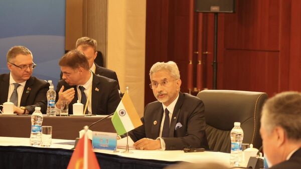 S Jaishankar at SCO Council of Foreign Ministers Meeting in Tianjin - Sputnik India