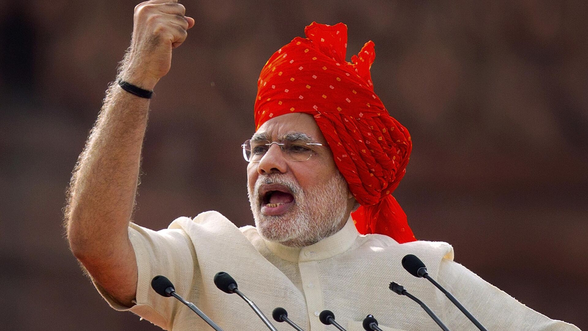 FILE - In this Friday, Aug. 15, 2014 file photo, Indian Prime Minister Narendra Modi addresses the nation on the country's Independence Day in New Delhi, India. Japan and India both have much to gain from a visit by Modi and more than a dozen Indian steel, energy and IT tycoons that begins Saturday, Aug. 29, 2014 in the ancient capital of Kyoto. The two countries have complementary economies, given Japan’s wealth and technological prowess and India’s natural resources and drive to modernize its economy. (AP Photo/Saurabh Das, File) FILE - In this Friday, Aug. 15, 2014 file photo, Indian Prime Minister Narendra Modi addresses the nation on the country's Independence Day in New Delhi, India. Japan and India both have much to gain from a visit by Modi and more than a dozen Indian steel, energy and IT tycoons that begins Saturday, Aug. 29, 2014 in the ancient capital of Kyoto. The two countries have complementary economies, given Japan’s wealth and technological prowess and India’s natural resources and drive to modernize its economy. (AP Photo/Saurabh Das, File) - Sputnik India, 1920, 05.08.2025