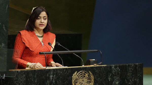 Maldives Foreign Minister Dunya Maumoon addresses the 70th session of the United Nations General Assembly, Saturday, Oct. 3, 2015 at U.N. headquarters. - Sputnik India