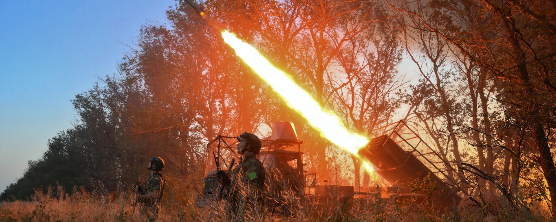 MLRS Grad in combat action - Sputnik India, 1920, 28.07.2025
