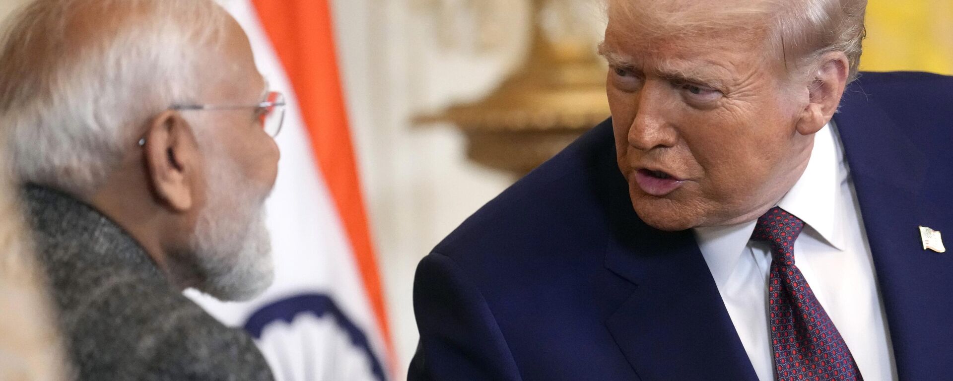 FILE - President Donald Trump, right, speaks with India's Prime Minister Narendra Modi during a news conference in the East Room of the White House, Feb. 13, 2025, in Washington. (AP Photo/Ben Curtis, File) - Sputnik India, 1920, 31.07.2025