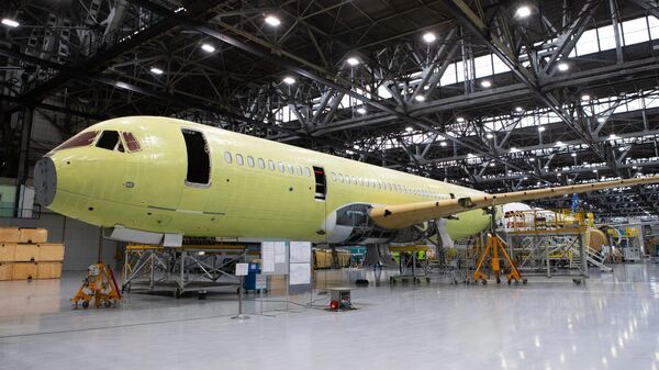 8748312 01.08.2024 Сборка фюзеляжей самолета МС-21 на Иркутском авиационном заводе. Нина Падалко  - Sputnik India