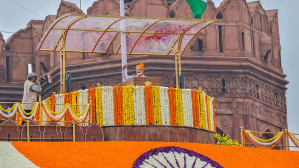 NEW DELHI, INDIA - AUGUST 15: Indian Prime Minister Narendra Modi addresses the nation from the ramparts of the 17th-century Mughal-era Red Fort during the 79th Independence Day celebrations in New Delhi, India, on August 15, 2025. (Photo by Imtiyaz Khan/Anadolu via Getty Images) - Sputnik India