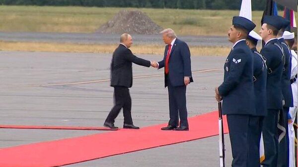 Putin and Trump in Alaska Putin and Trump in Alaska - Sputnik India
