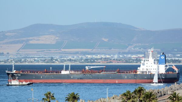 The Mercer Street, a Japanese-owned Liberian-flagged tanker managed by Israeli-owned Zodiac Maritime that was attacked off Oman coast as seen in Cape Town, South Africa, January 2, 2016 in this picture obtained from ship tracker website, MarineTraffic.com. Picture taken January 2, 2016.  Johan Victor/Handout via REUTERS THIS IMAGE HAS BEEN SUPPLIED BY A THIRD PARTY. MANDATORY CREDIT. NO RESALES. NO ARCHIVES. - Sputnik भारत