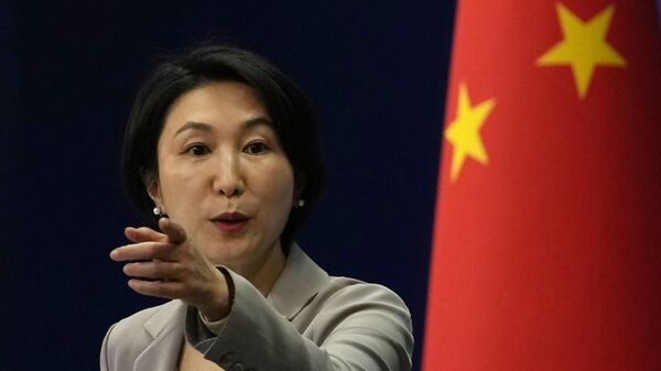 Chinese Foreign Ministry spokesperson Mao Ning gestures during a press conference at the Ministry of Foreign Affairs in Beijing, Wednesday, July 26, 2023. - Sputnik भारत
