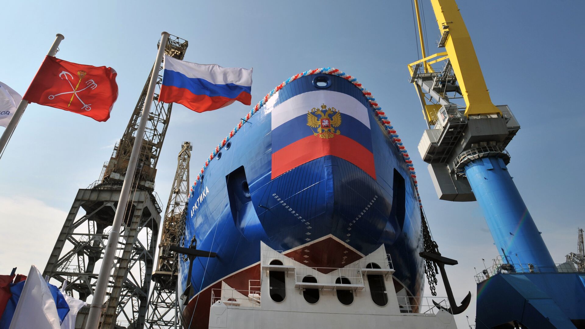 The launching ceremony for the Lead Project Arktika nuclear icebreaker at Baltiysky Zavod Shipyard in St. Petersburg - Sputnik भारत, 1920, 09.09.2025