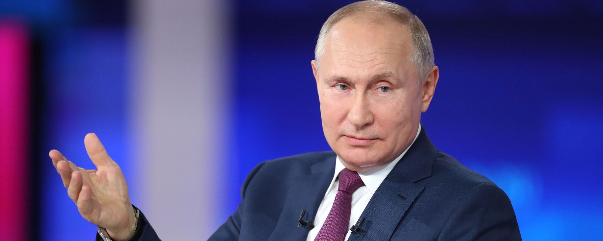 Russia Putin Direct Line - Sputnik भारत, 1920, 18.12.2025