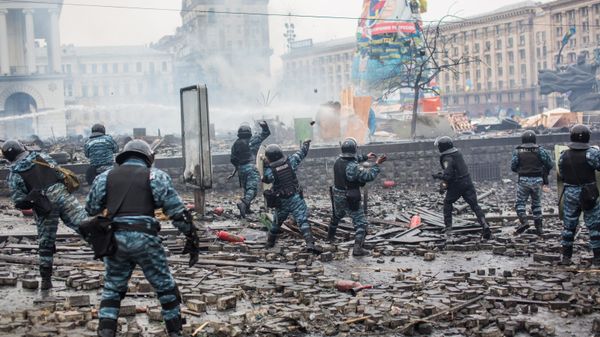 Police officers are seen on Maidan Nezalezhnosti square in Kiev, where clashes began between protesters and the police. (File) - Sputnik भारत