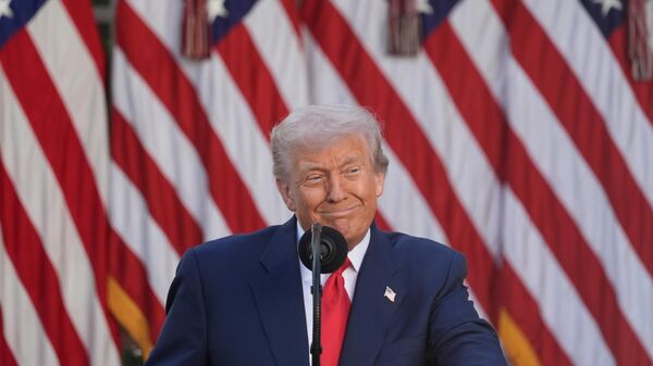 President Donald Trump speaks before posthumously awarding the Presidential Medal of Freedom to Charlie Kirk in the Rose Garden of the White House, Tuesday, Oct. 14, 2025, in Washington - Sputnik भारत