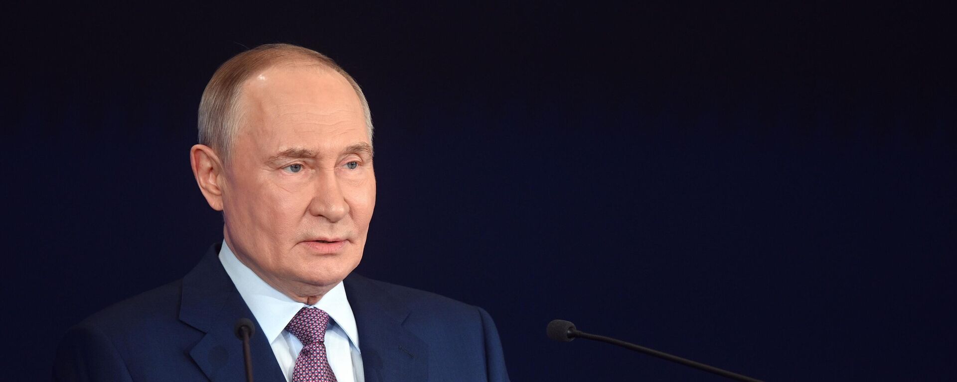 Vladimir Putin - Sputnik India, 1920, 25.10.2025