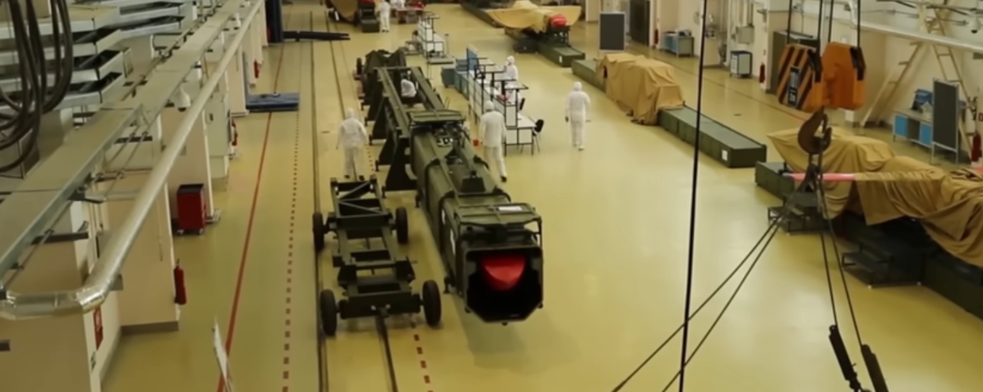 Burevestnik nuclear-powered, nuclear-capable cruise missile. Screenshot of Russian Defense Ministry video. - Sputnik भारत, 1920, 26.10.2025