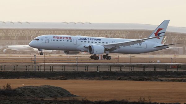 A China Eastern Airlines Boeing 787-9 Dreamliner with registration B-226Q lands at Shanghai Pudong International Airport on March 1, 2025 in Shanghai, China.  - Sputnik भारत