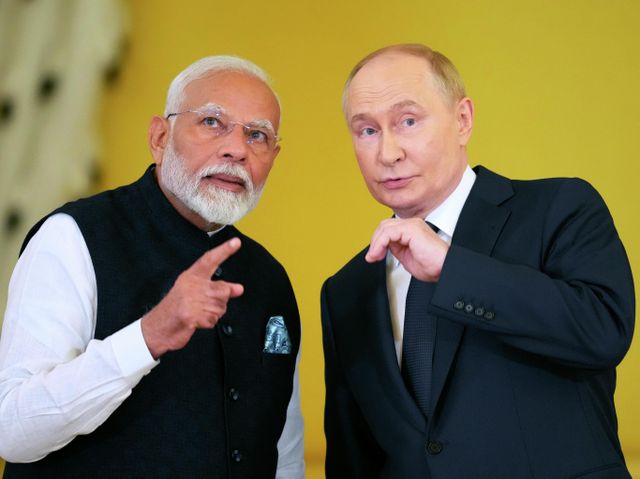 Putin and Modi Held Over 2.5 Hours of Informal Talks on Thursday: Aide to Russian President - 05.12.2025, Sputnik India