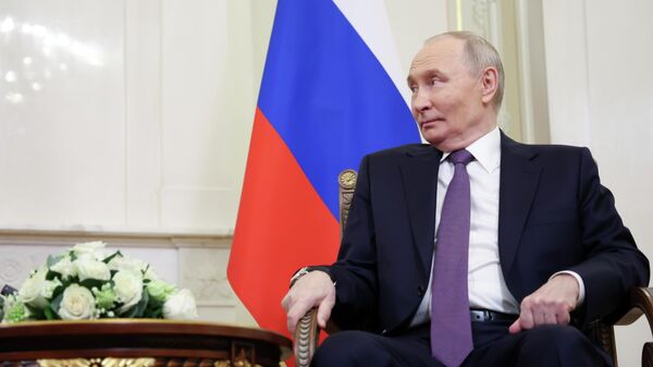 Russian President Vladimir Putin opened the Eurasian Economic Union (EAEU) leaders' summit in St. Petersburg - Sputnik भारत