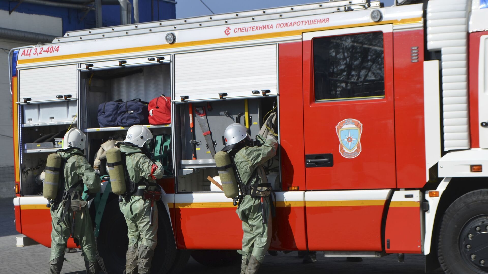 Fire servicemen in Russia - Sputnik India, 1920, 01.01.2026