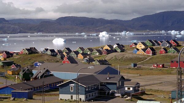 Giant icebergs float in the fjord in Narsaq, southern Greenland. - Sputnik India