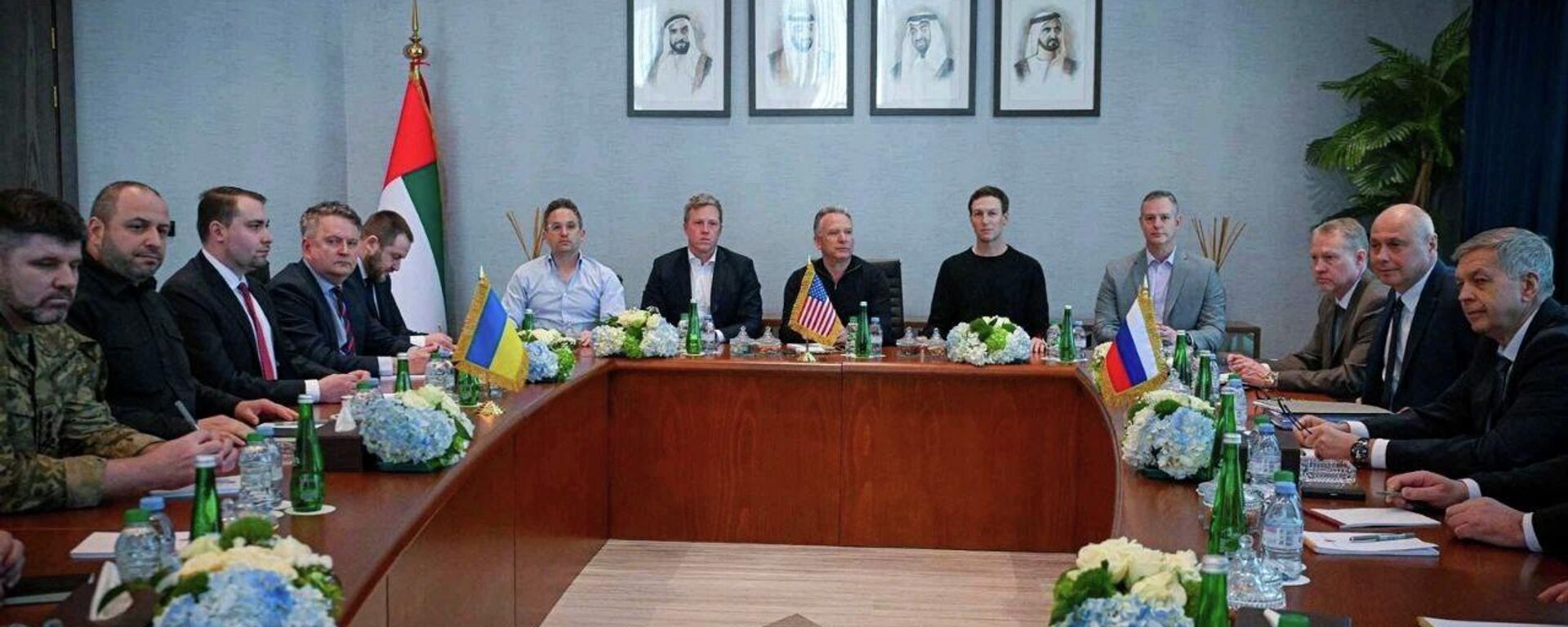 Ukraine Negotiations in Abu Dhabi - Sputnik India, 1920, 13.02.2026