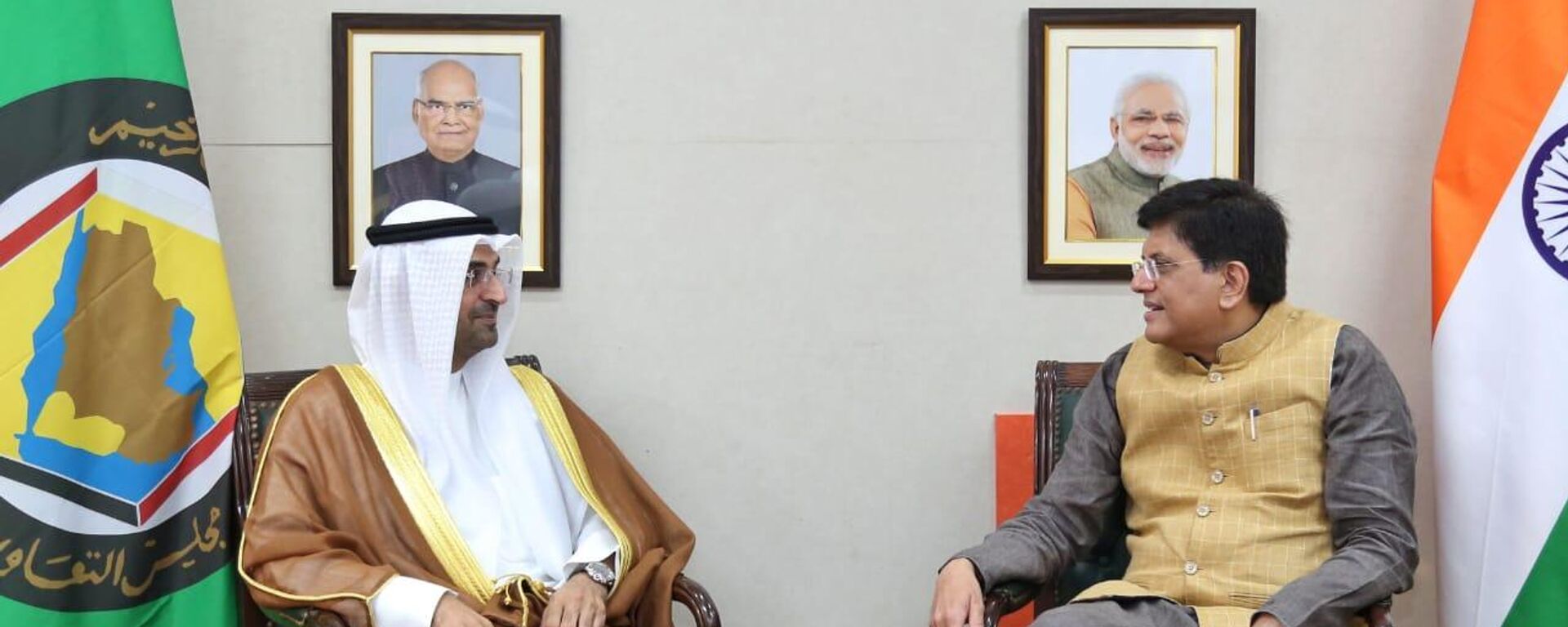 India's Piyush Goyal meeting with H.E. Dr. Nayef Falah Al-Hajraf, Secretary General of the Gulf Cooperation Council - Sputnik India, 1920, 05.02.2026