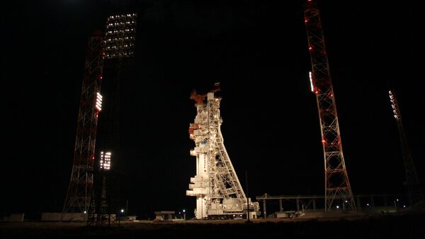 Proton-M carrier missile with Russian Express AM-4 satellite on the launch pad in Baikonur Cosmodrome - Sputnik India