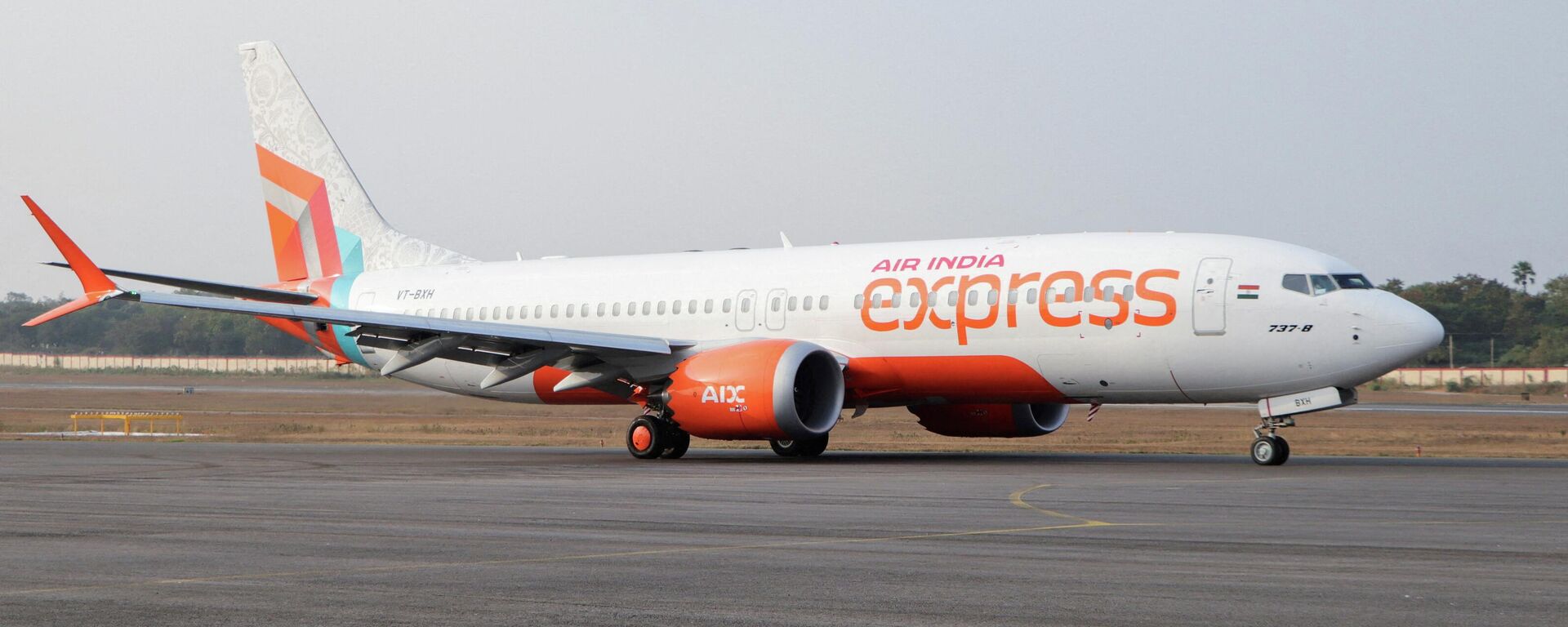 An Air India Express aircraft is displayed at Wings India 2024 aviation event at Begumpet airport, Hyderabad, India, January 18, 2024. - Sputnik भारत, 1920, 09.03.2026