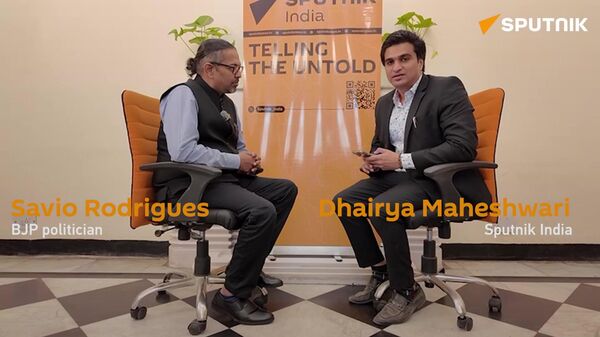 BJP politician Savio Rodrigues with Sputnik India - Sputnik India