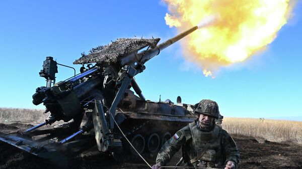 Combat operations of the 2S7M Malka self-propelled artillery unit - Sputnik India
