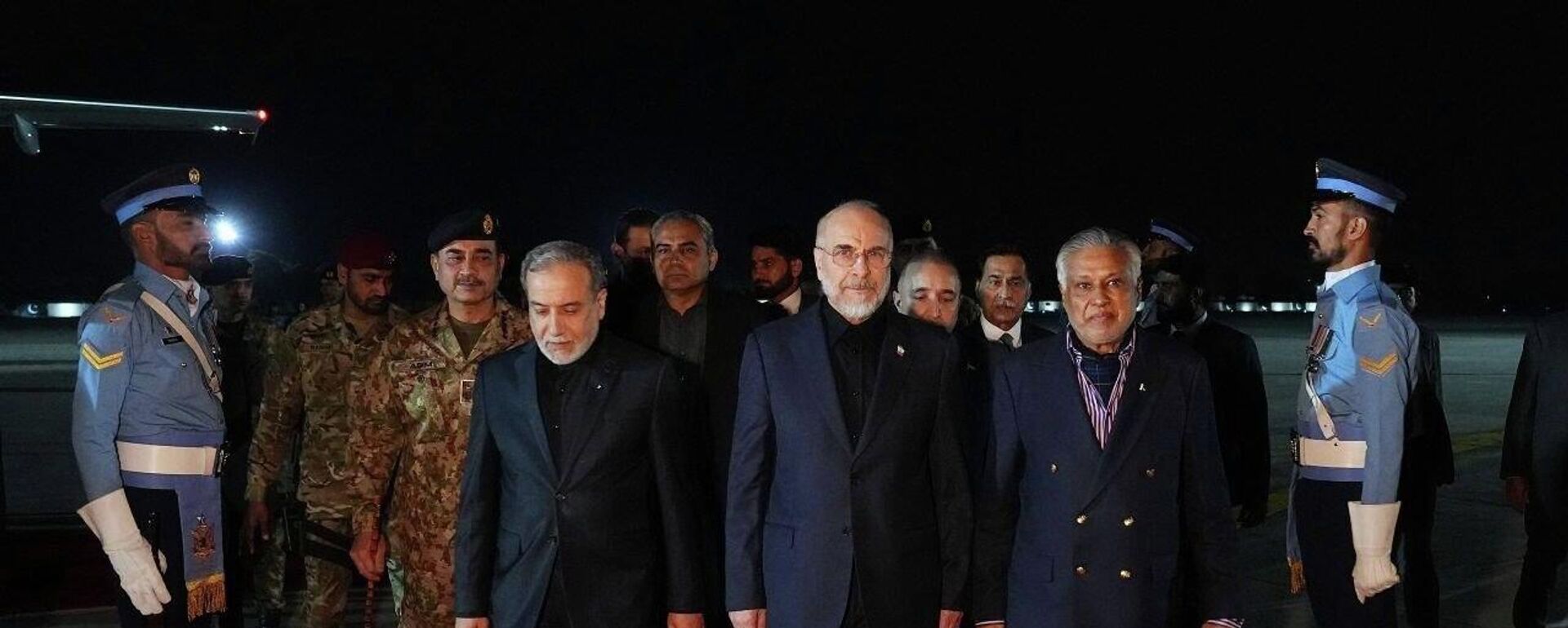 Iranian Delegation Arrives in Islamabad for Talks With US - Sputnik India, 1920, 12.04.2026