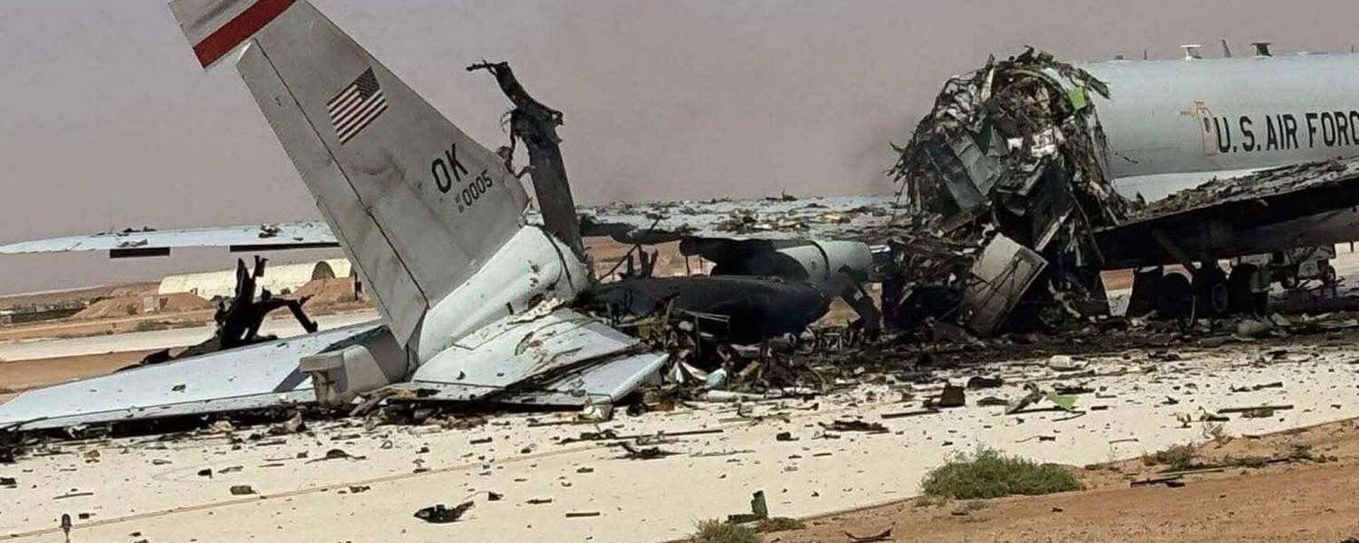 US E-3 Sentry AWACS aircraft destroyed in Iranian strikes on Prince Sultan Air Base in Saudi Arabia, March 29 - Sputnik भारत, 1920, 29.04.2026