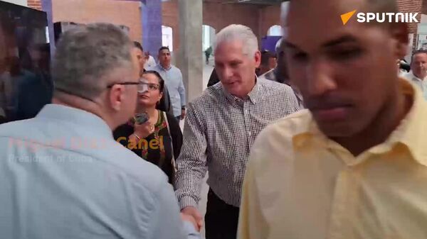 Cuban President visits Sputnik’s booth at Patria Colloquium - Sputnik भारत