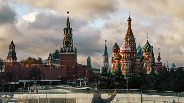 A general view shows the St. Basil's Cathedral and the Kremlin's Spasskaya Tower - Sputnik India