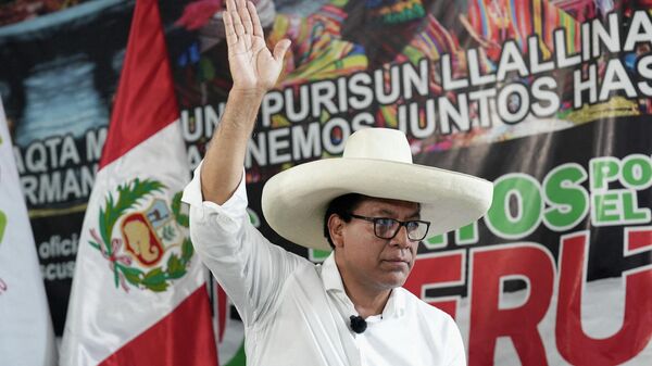Roberto Sanchez, presidential candidate of the Together for Peru party - Sputnik भारत