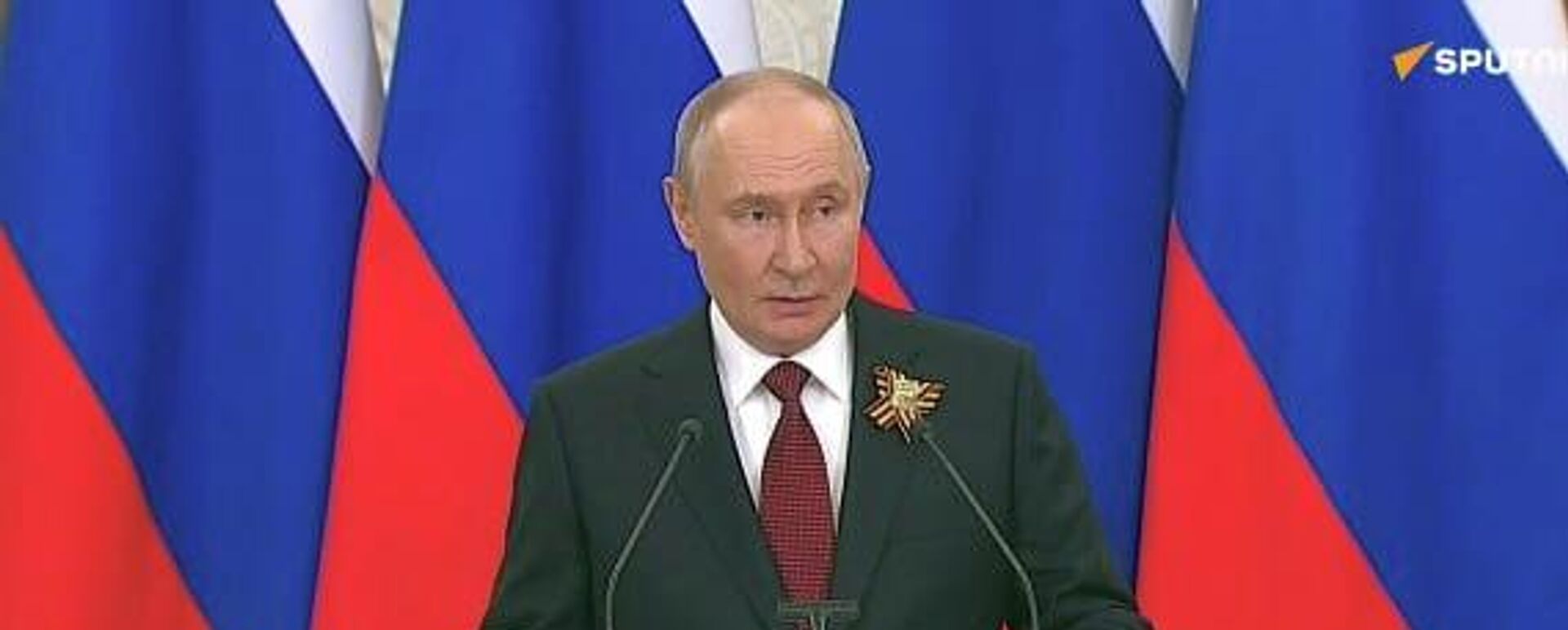 Russian President Vladimir Putin - Sputnik India, 1920, 10.05.2026