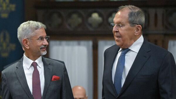Russian Foreign Minister Sergey Lavrov (right) and Indian External Affairs Minister Subrahmanyam Jaishankar - Sputnik भारत