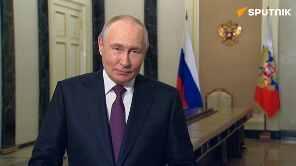 Video address to the Chinese media and social media ahead of the Russian president’s official visit to China - Sputnik India